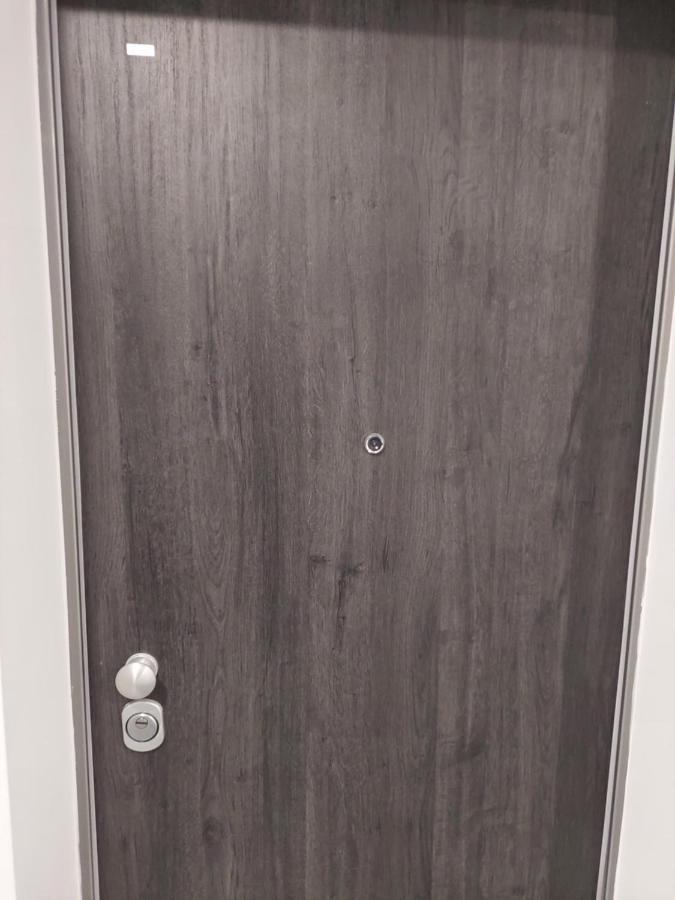 Apartment Paola With Free Private Parking Place สปลิท ภายนอก รูปภาพ